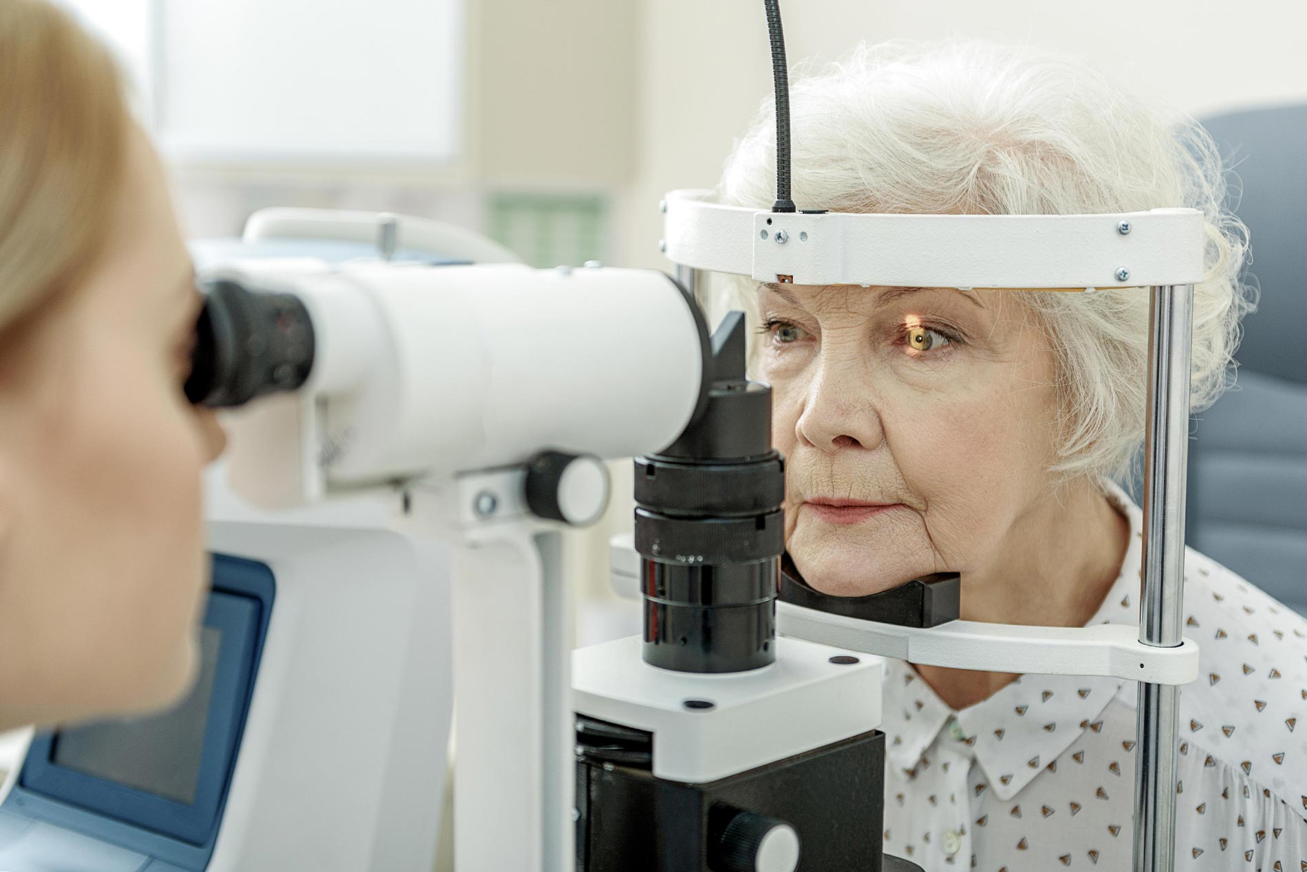 Katarakt Ameliyatı Sonrası Sıklıkla Sorulan Sorular ve Cevapları